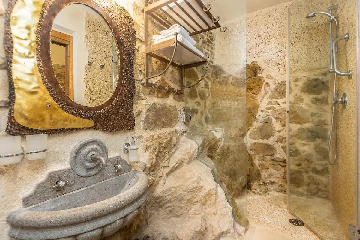 Appartamento La Grotta - Design Artigianale 曼恰诺